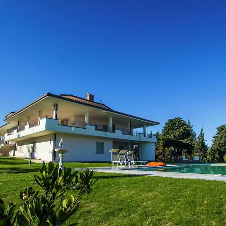 Apartment Sunny In Hills Tavullia